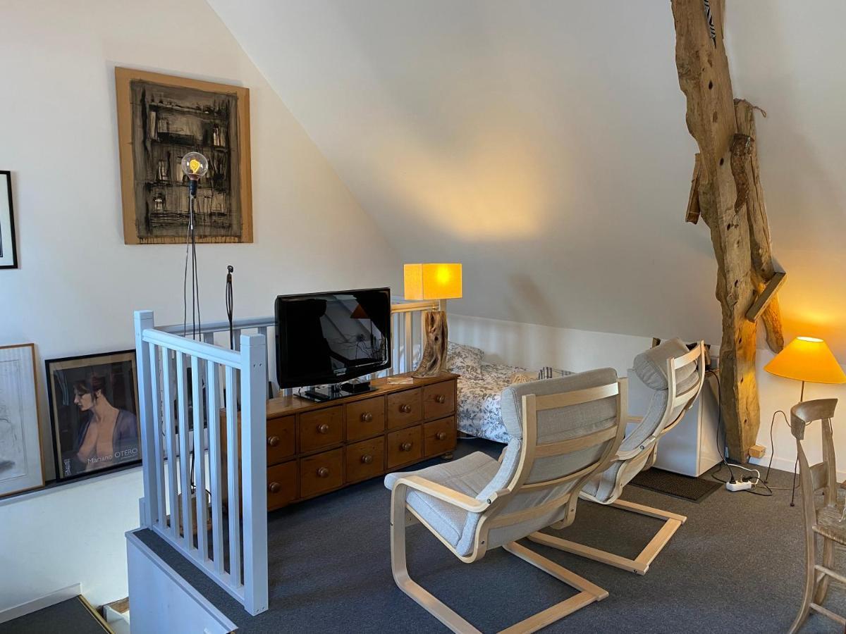 Kirribilli Bed and Breakfast Pleine-Fougères Buitenkant foto