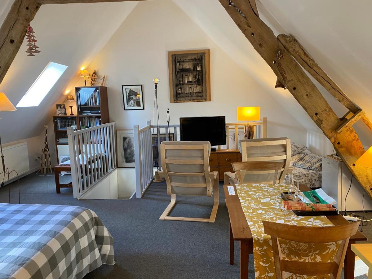 Kirribilli Bed and Breakfast Pleine-Fougères Buitenkant foto